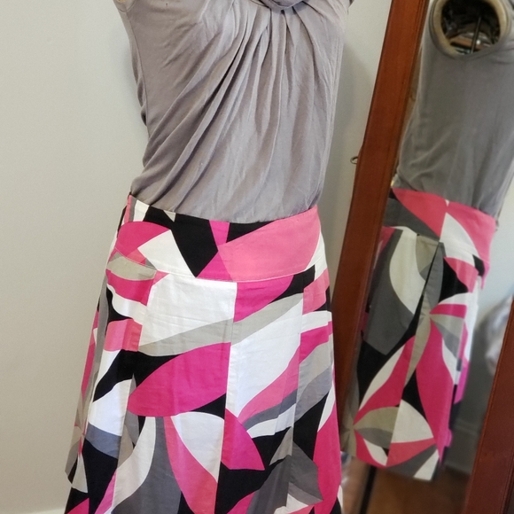 Geometric skirt - Picture 5 of 6